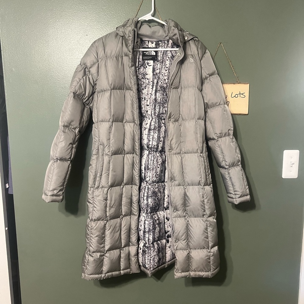 Women’s north face parka